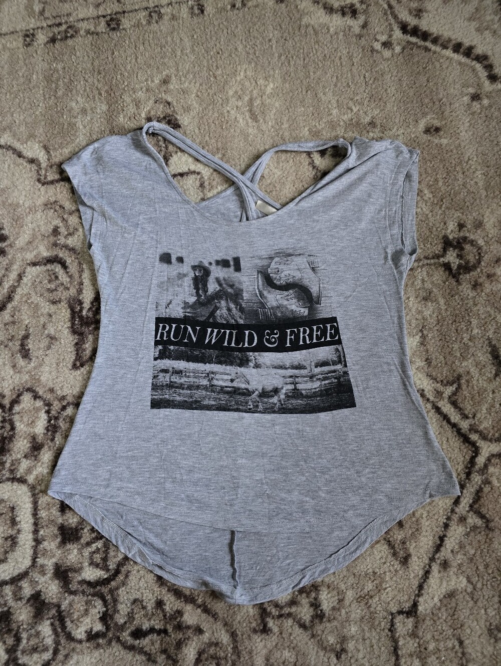 Light Gray 'Run Wild & Free' Short Sleeve Women's Tee with Cross-Back
